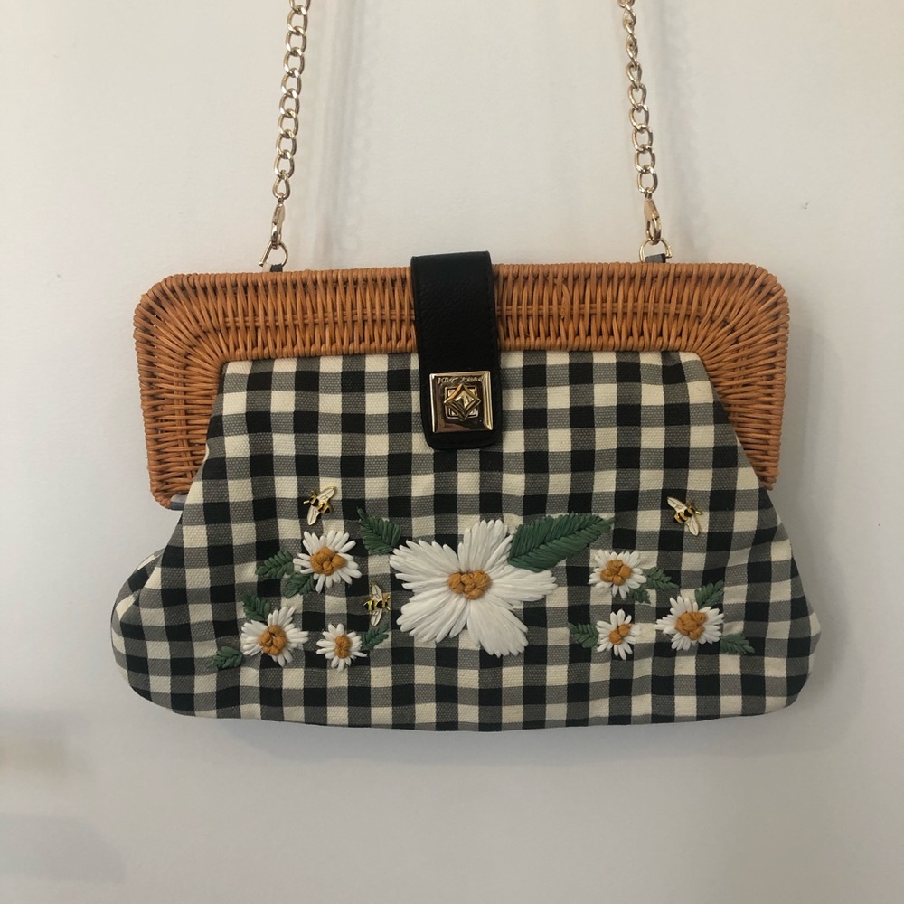 NWOT- Betsey Johnson/ Modcloth Purse